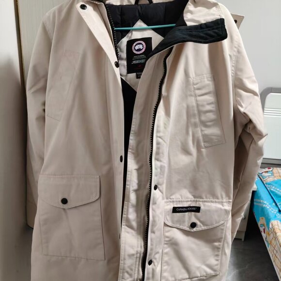 Canada Goose Jackets & Blazers - Canada goose